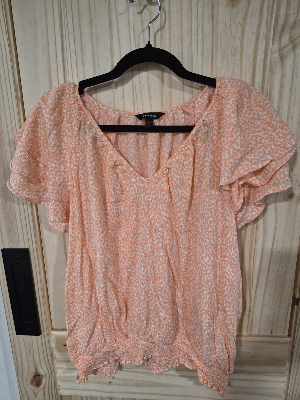 Express Peach Patterned Flutter Sleeve V-Neck Blouse
